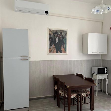 Savona Casa Vacanze Vicino Mare 3 Minuti Wifi Экстерьер фото