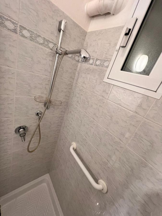 Savona Casa Vacanze Vicino Mare 3 Minuti Wifi Экстерьер фото
