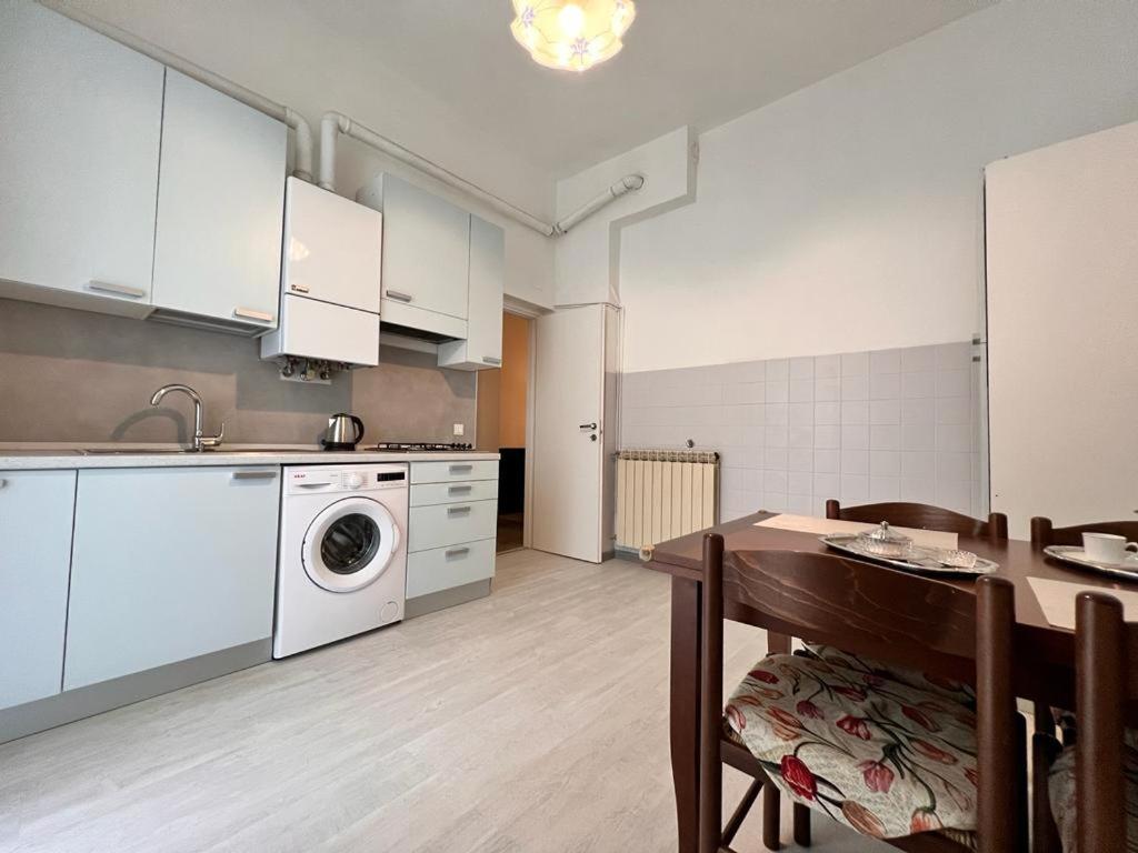 Savona Casa Vacanze Vicino Mare 3 Minuti Wifi Экстерьер фото
