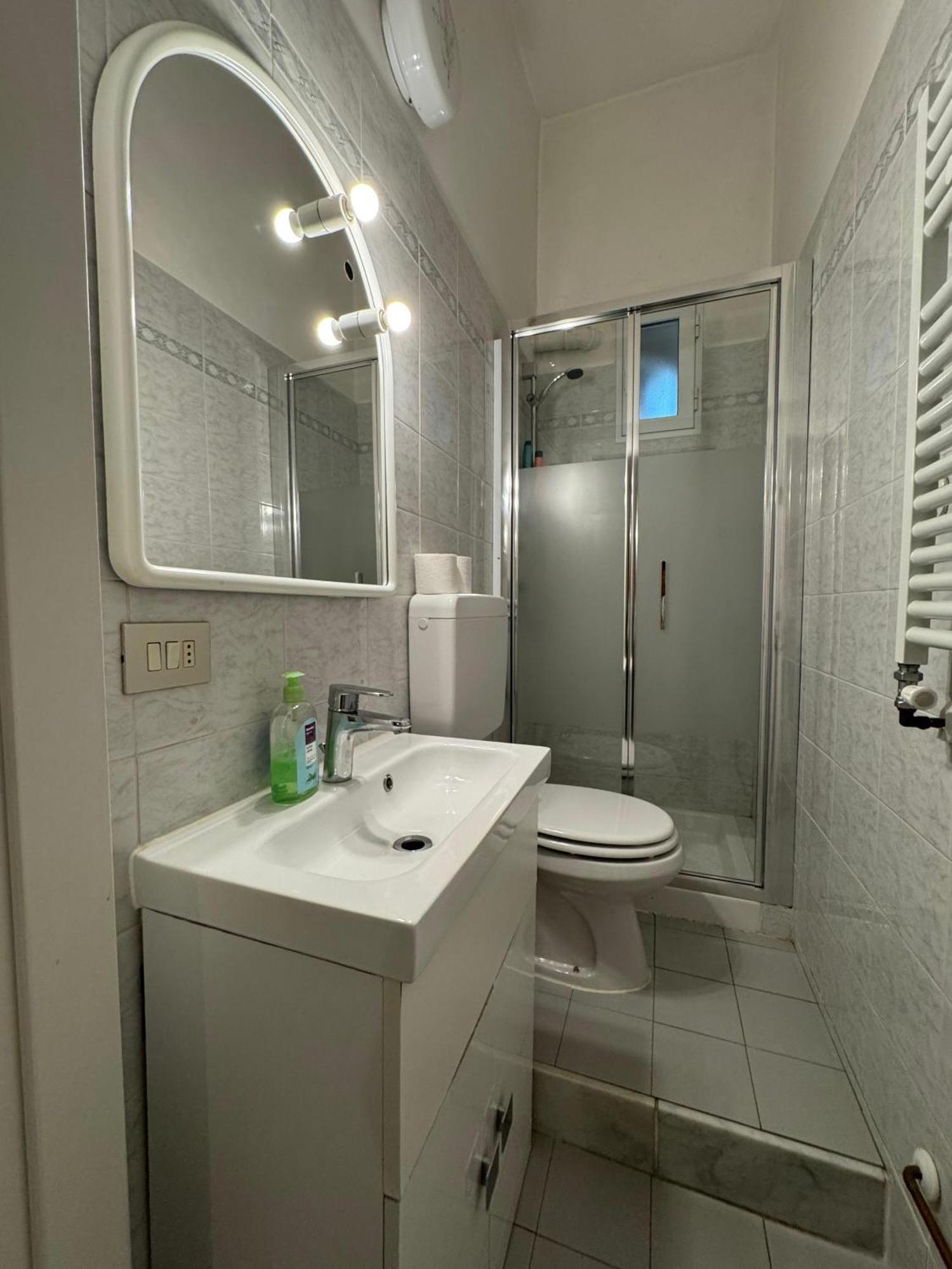 Savona Casa Vacanze Vicino Mare 3 Minuti Wifi Экстерьер фото